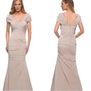 La Femme - 29805 Modified V-Neck Trumpet Evening Dress